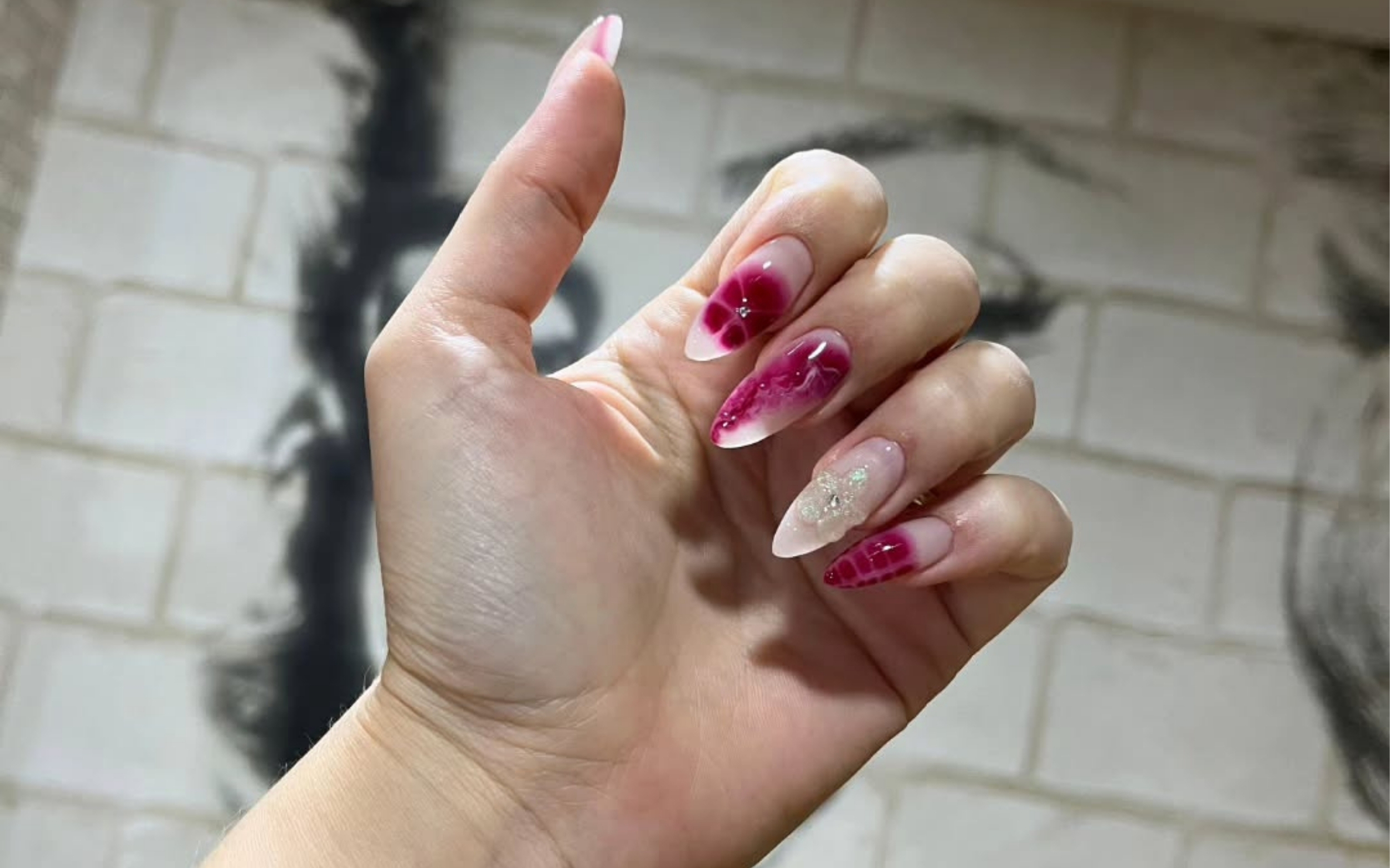 İzmir Alsancak’ta Nail Art Tasarımı
